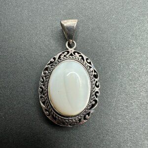 Sterling 925 Silver Mother Of Pearl Pendant Ornate Filigree Border Bohemian